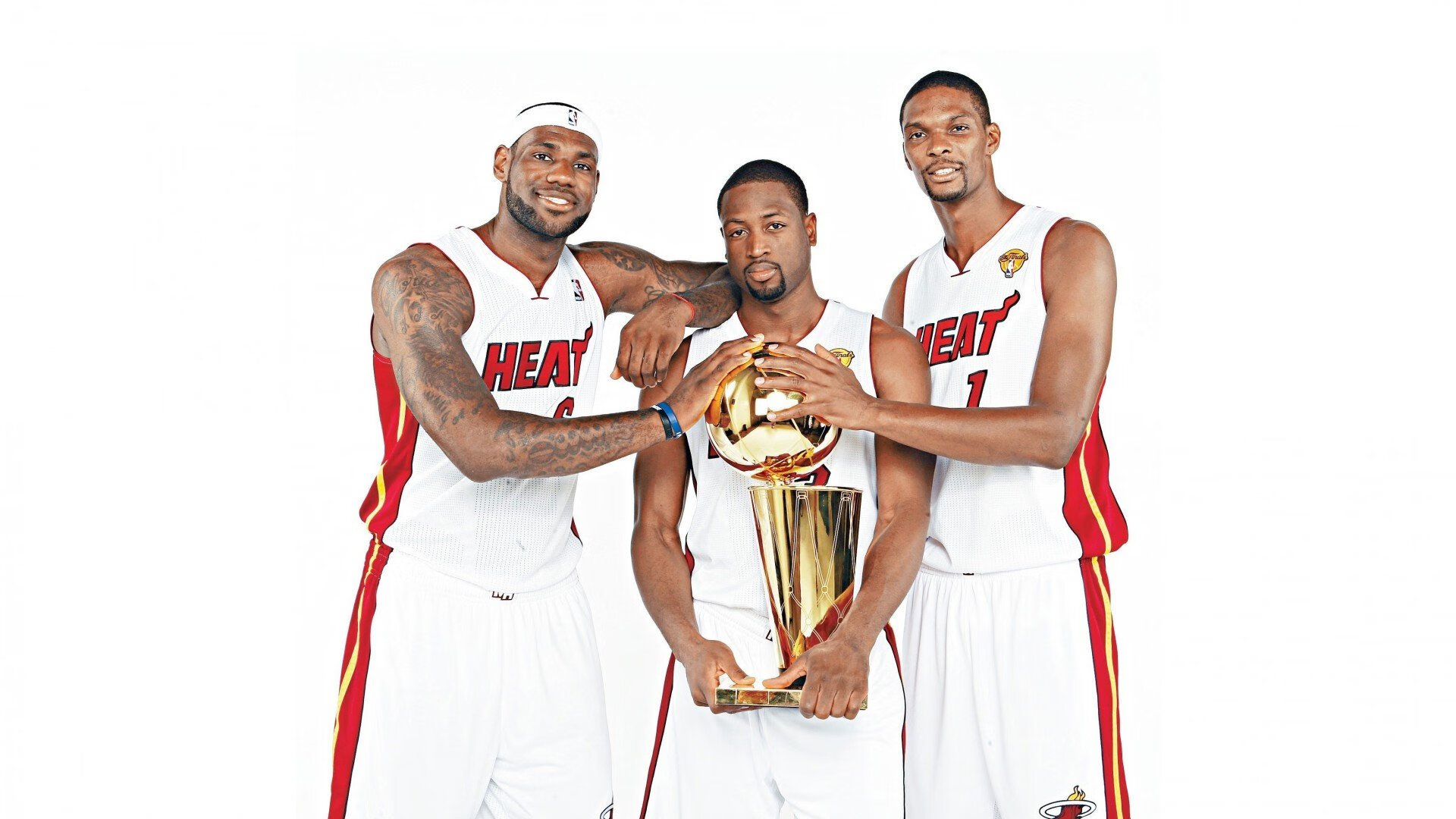 阿尔瓦雷斯直面巴萨传闻，马竞是我心所向，胜利是唯一焦点