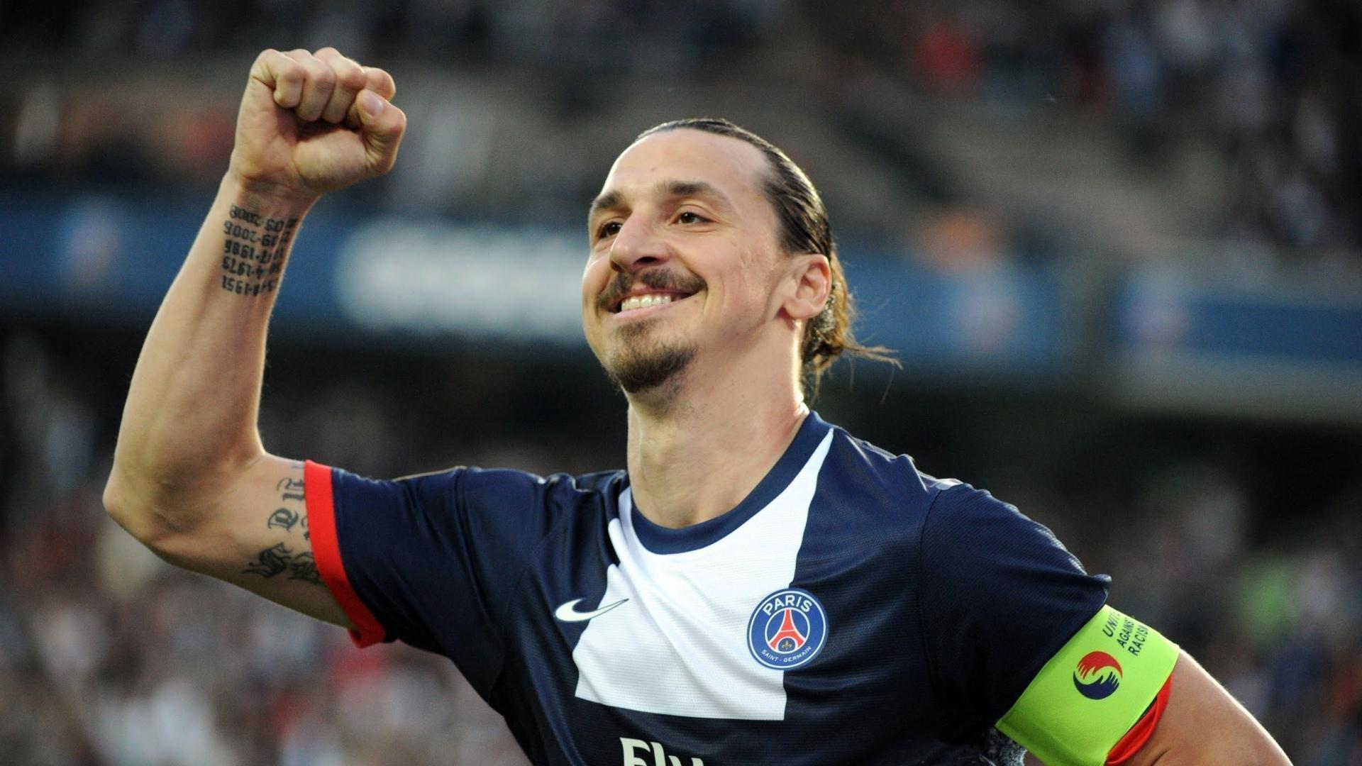 蓝狮欧冠火力全开 五球横扫阿贾克斯重现荣光